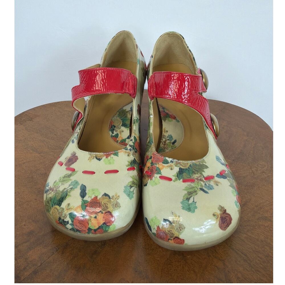 John Fluevog Green Multicolored Floral Button Red Straps Mary Janes 11 - Picture 2 of 7